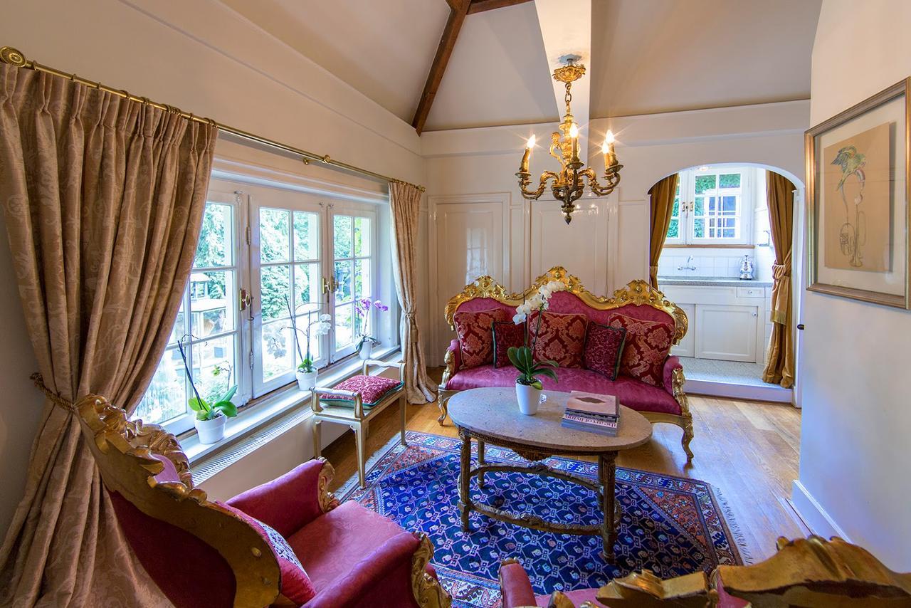 Boutique Hotel Huize Rustoord Esbeek Extérieur photo
